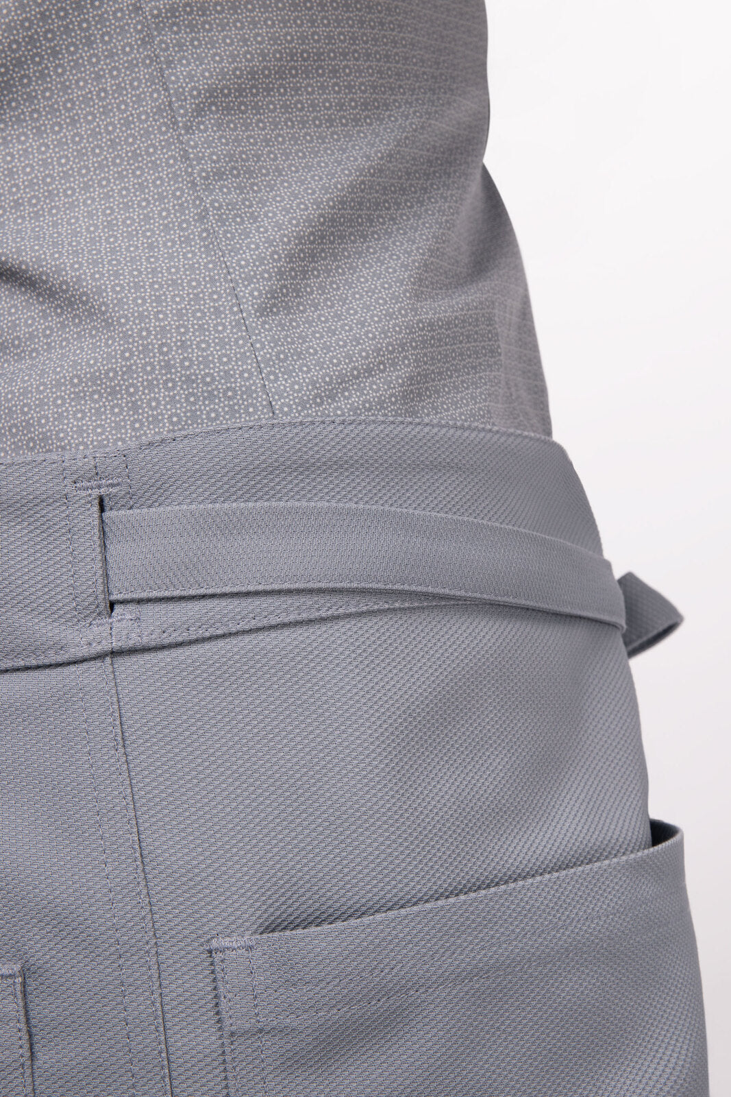 Logan Half Bistro Apron 1/2