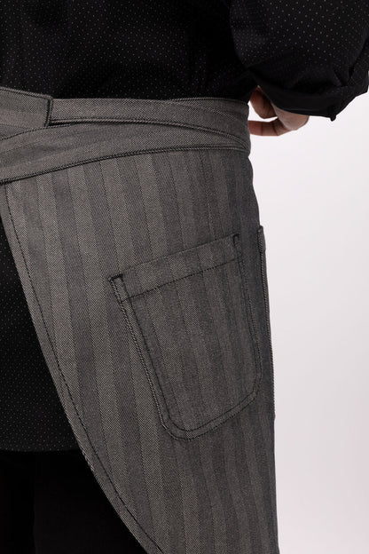 Seattle Half Bistro Apron - 1/2