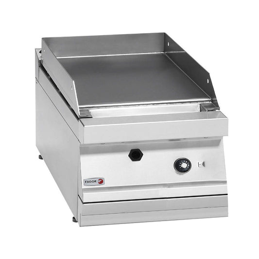 Ex-Showroom: Fagor 700 series natural gas mild steel 1 zone fry top FTG7-05L